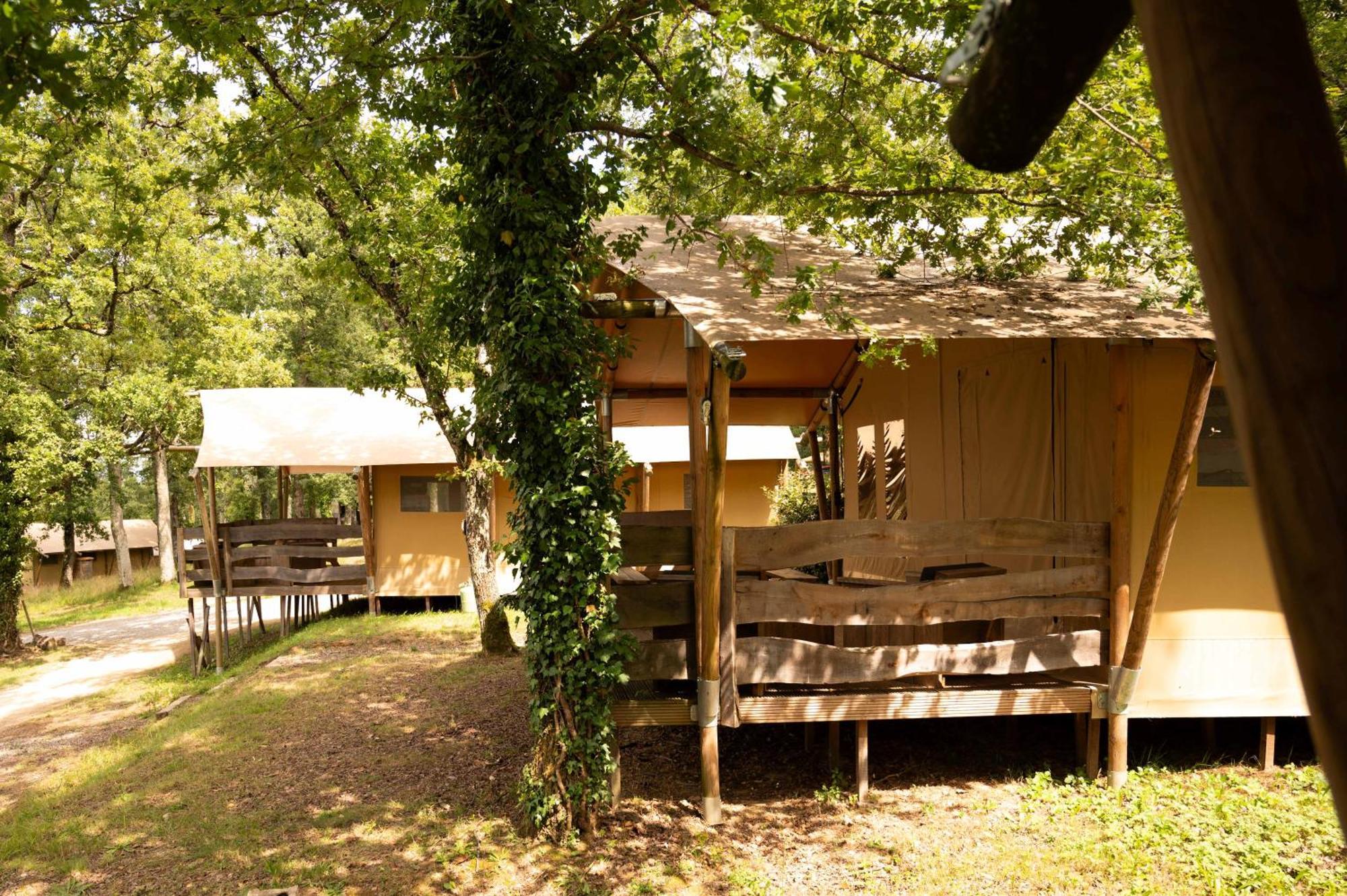 Whaka Lodge Seissan Екстер'єр фото