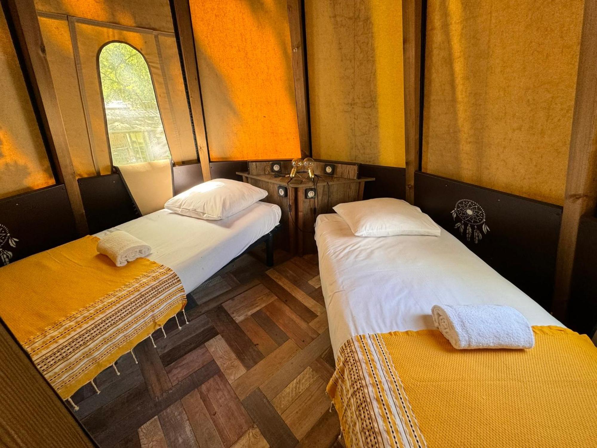Whaka Lodge Seissan Екстер'єр фото
